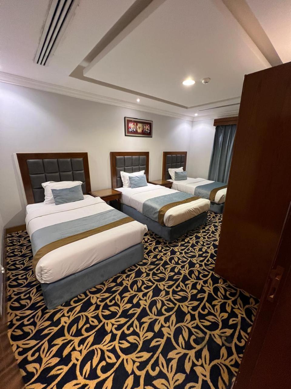 Al Masem Serviced Apartments - Exit 9 Riadh Zimmer foto